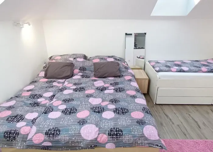 דירה Flower 4 Free Parking *