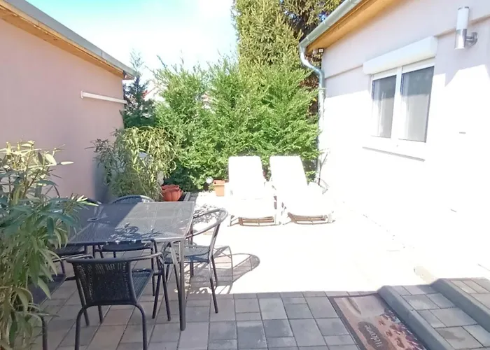 דירה Flower 4 Free Parking